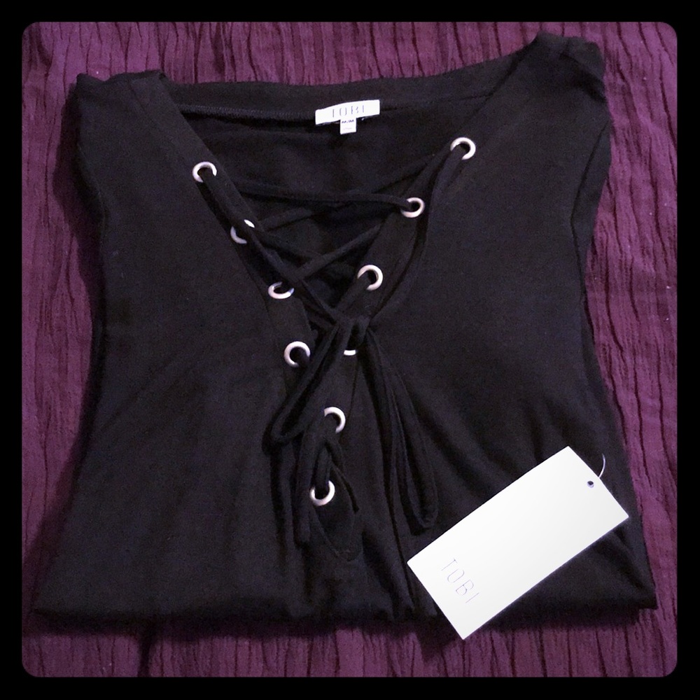 Tobi, Black Lace-up Shot Sleeved Top